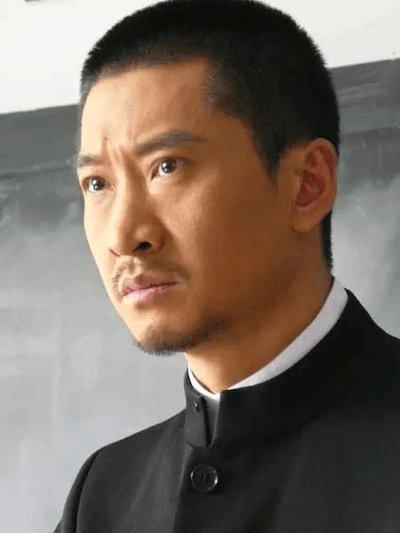 周杰最新動(dòng)態(tài),城市溫馨日常與友情之旅的足跡