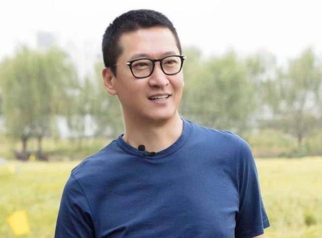 周杰最新動(dòng)態(tài),城市溫馨日常與友情之旅的足跡