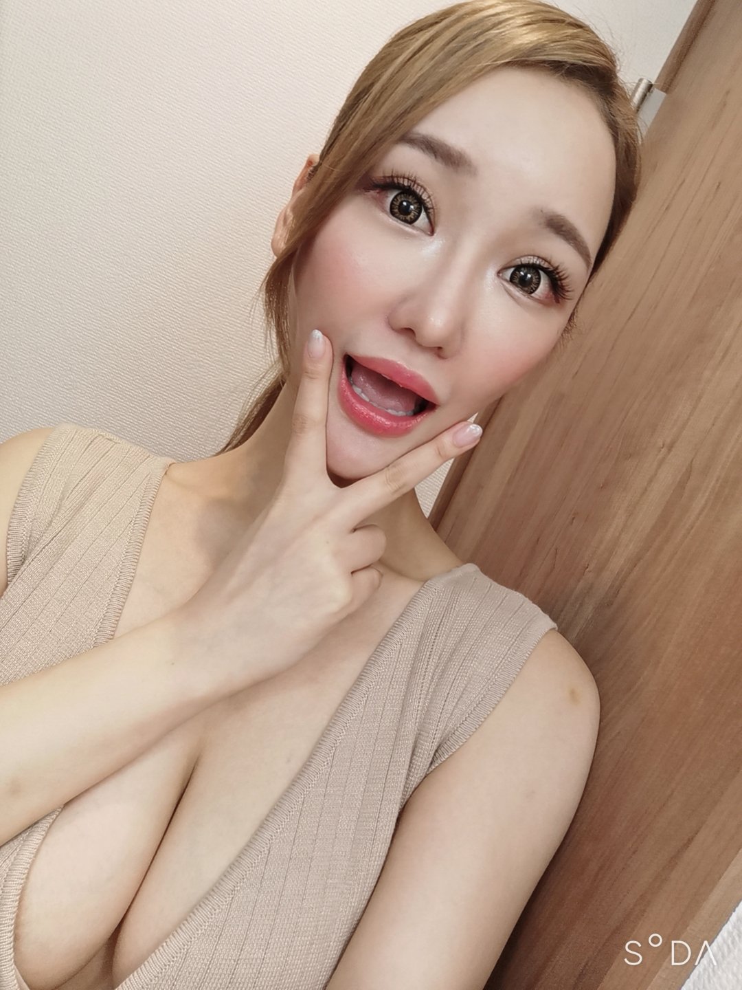 若菜奈央最新作品,探索藝術(shù)創(chuàng)作的魅力之旅