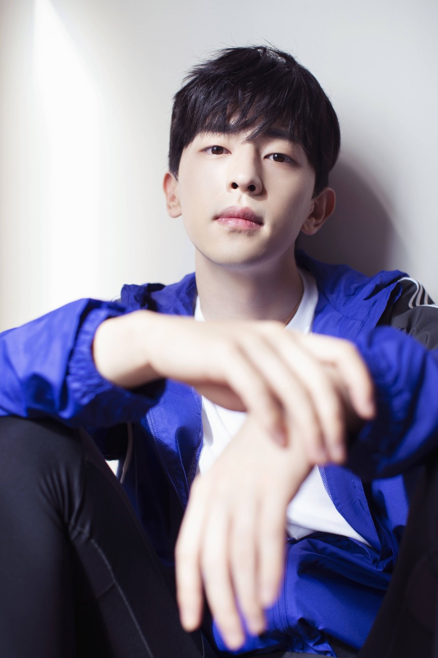 鄧倫最新桌面,自然美景之旅,探索內心平和與寧靜的旅程