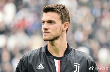 肺炎最新國際動態(tài),變化中的學(xué)習(xí)之旅,成就感的源泉