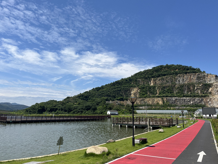 擔(dān)山村最新動態(tài),揭開新時(shí)代鄉(xiāng)村發(fā)展的神秘面紗