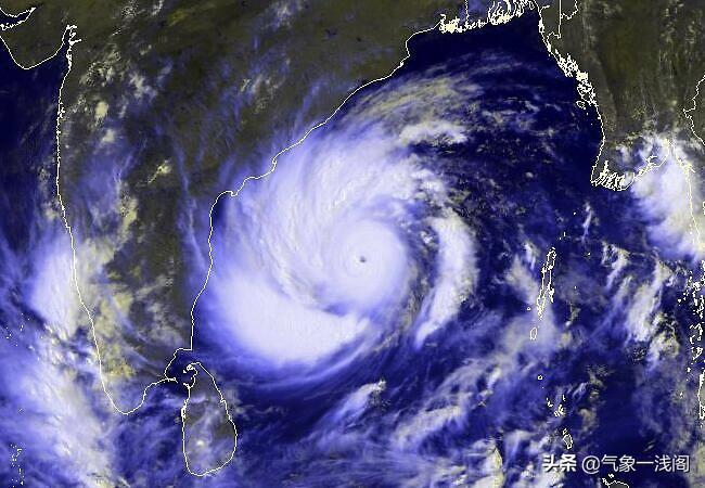 最新預報,關注臺風動態,警惕臺風影響