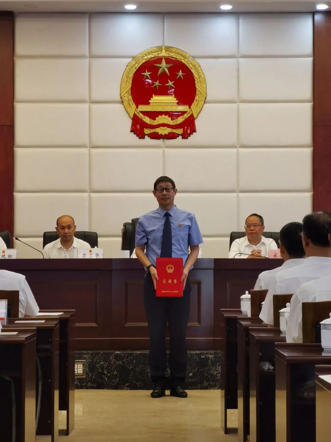 張宇新引領科技革新,揭秘其最新任職與高科技產品新動向