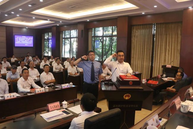 張宇新引領(lǐng)科技革新,揭秘其最新任職與高科技產(chǎn)品新動(dòng)向